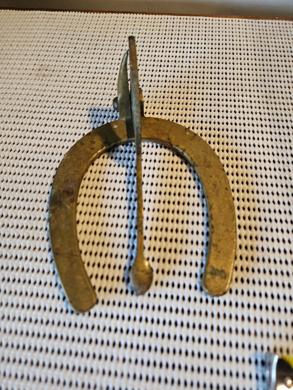 Vintage hoof gauge    BJ